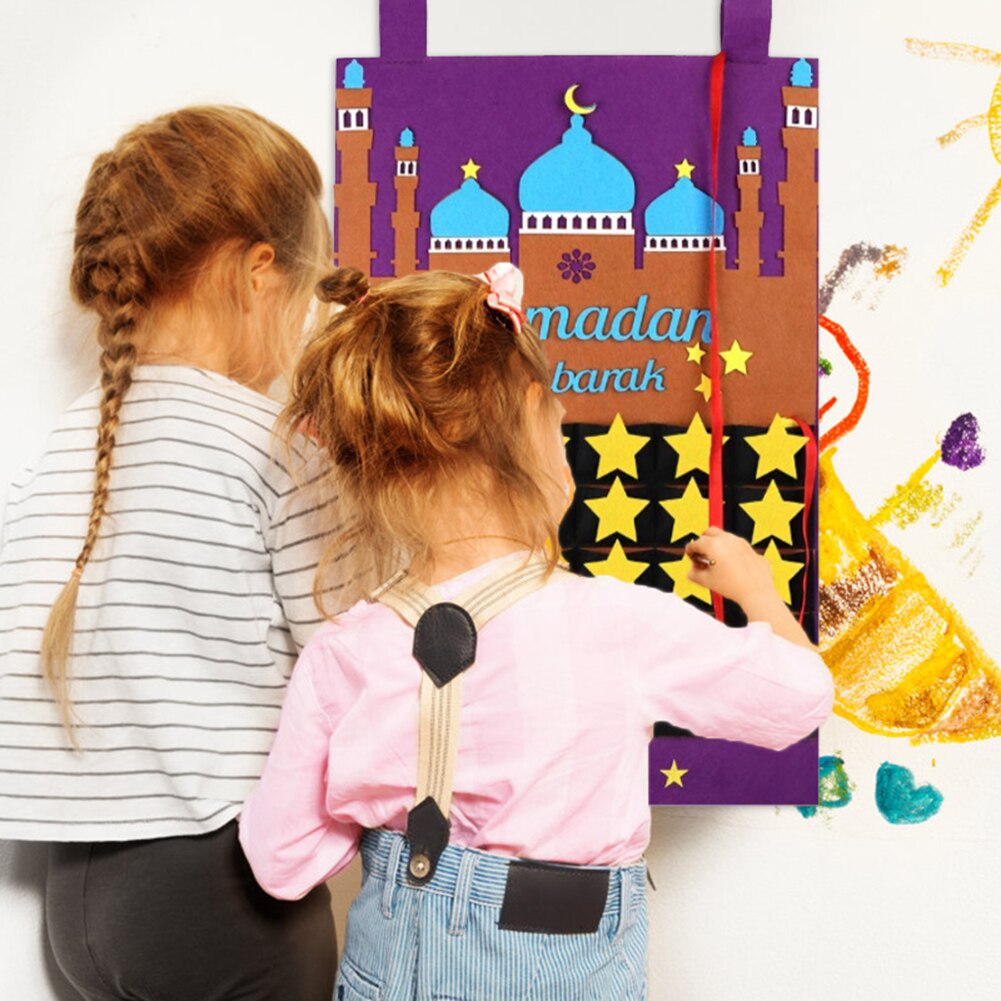 Felt Eid Calendar with Pockets