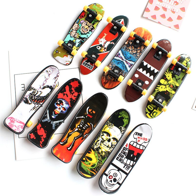 Finger Skateboards Mini Toys (10pcs)