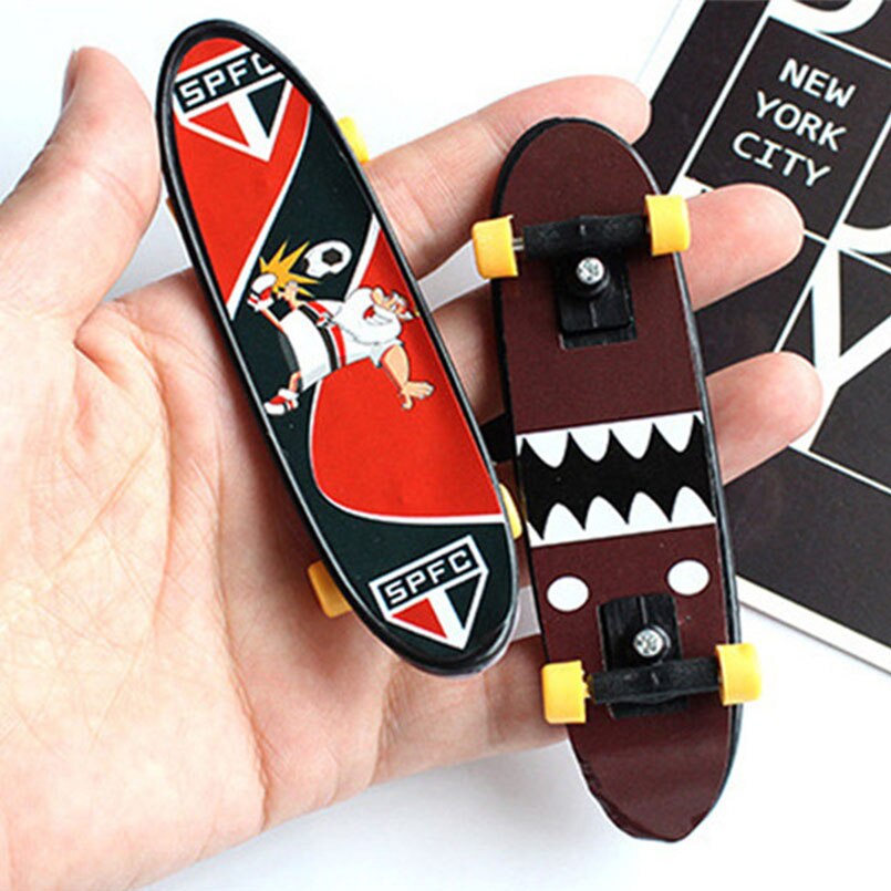 Finger Skateboards Mini Toys (10pcs)