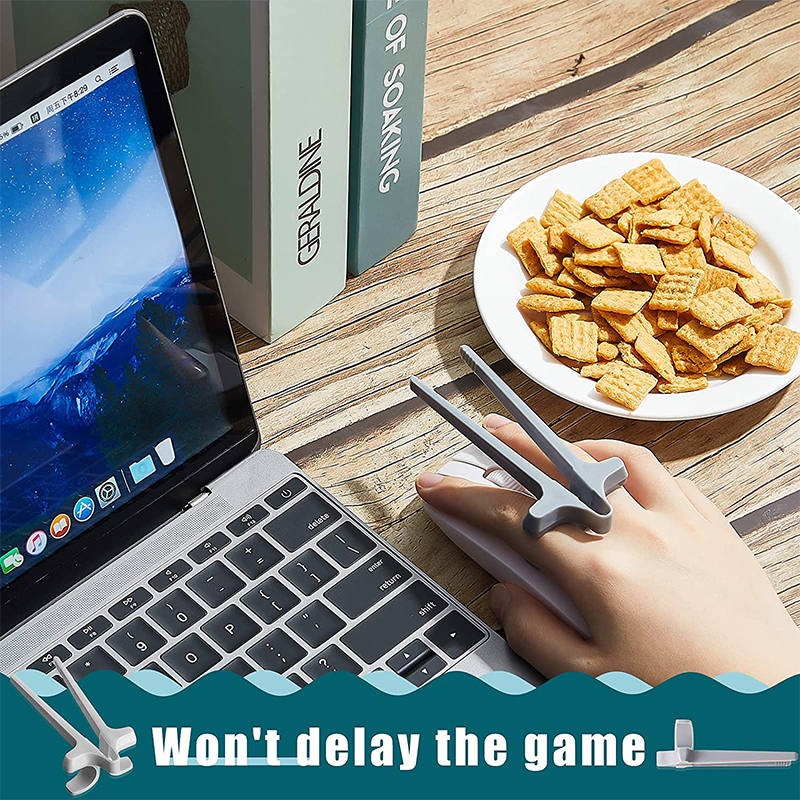 Finger Worn Gaming Snack Picker Finger Worn Gaming Snack Picker