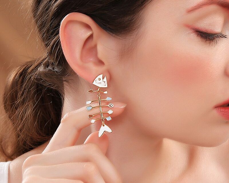 Fishbone Earrings Fashionable Stud Earrings