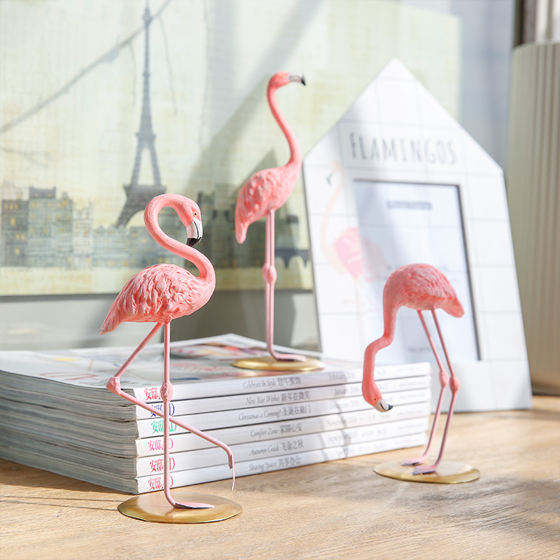 Flamingo Decor Home Figures (Set of 3)