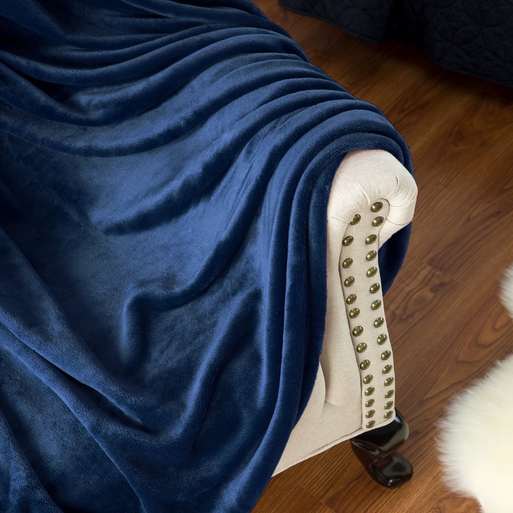 Fleece Blankets Warm Bed Clothes Fleece Blankets Warm Bed Clothes