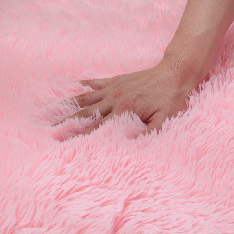 Fluffy Non Slip Bedside Carpet Fluffy Non Slip Bedside Carpet