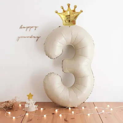 Foil Big Number Balloon with Crown