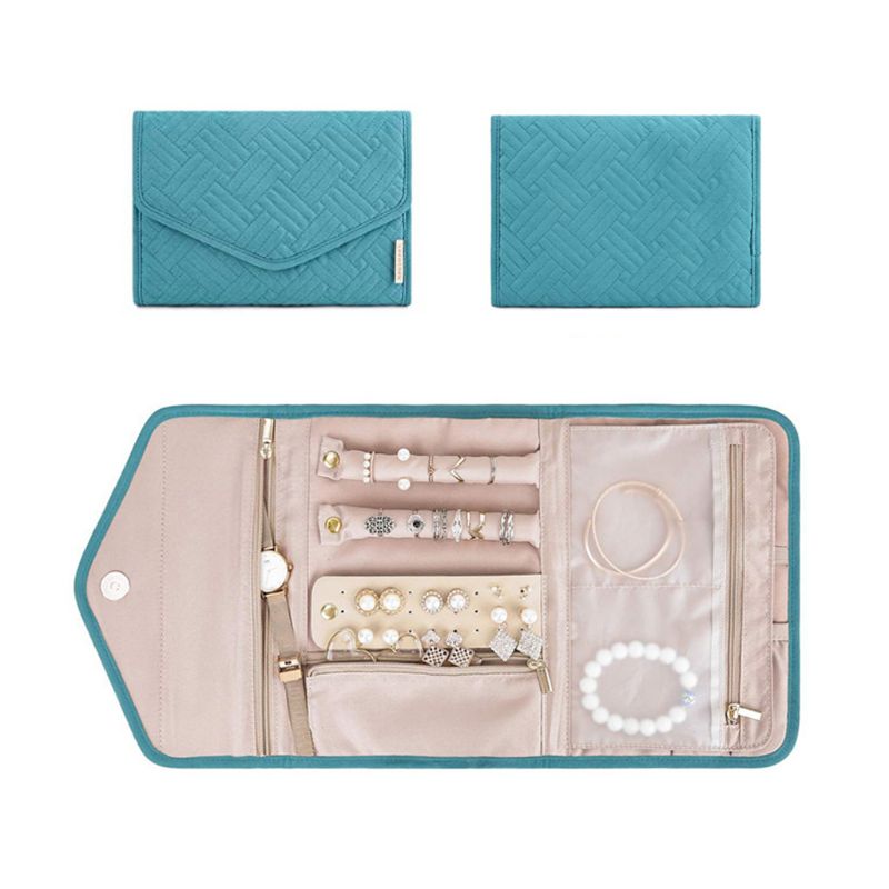 Foldable Traveling Jewelry Pouch Foldable Traveling Jewelry Pouch
