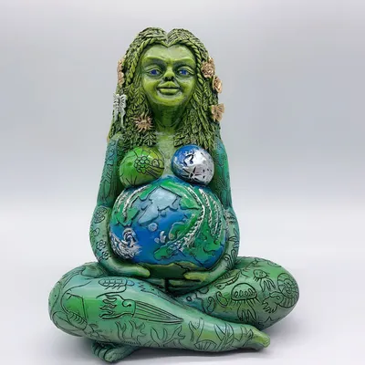 Gaia Mother Earth Statue Garden Decoration
