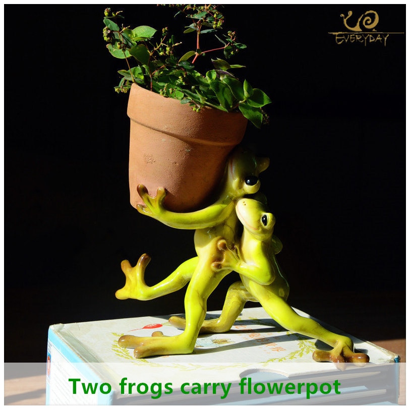 Garden Resin Frog Plant Pot