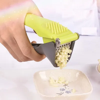 Garlic Smasher Handheld Kitchen Mincer Garlic Smasher Handheld Kitchen Mincer