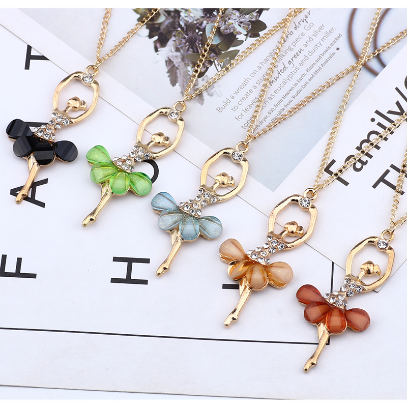 Girls Fashionable Ballerina Necklace Girls Fashionable Ballerina Necklace