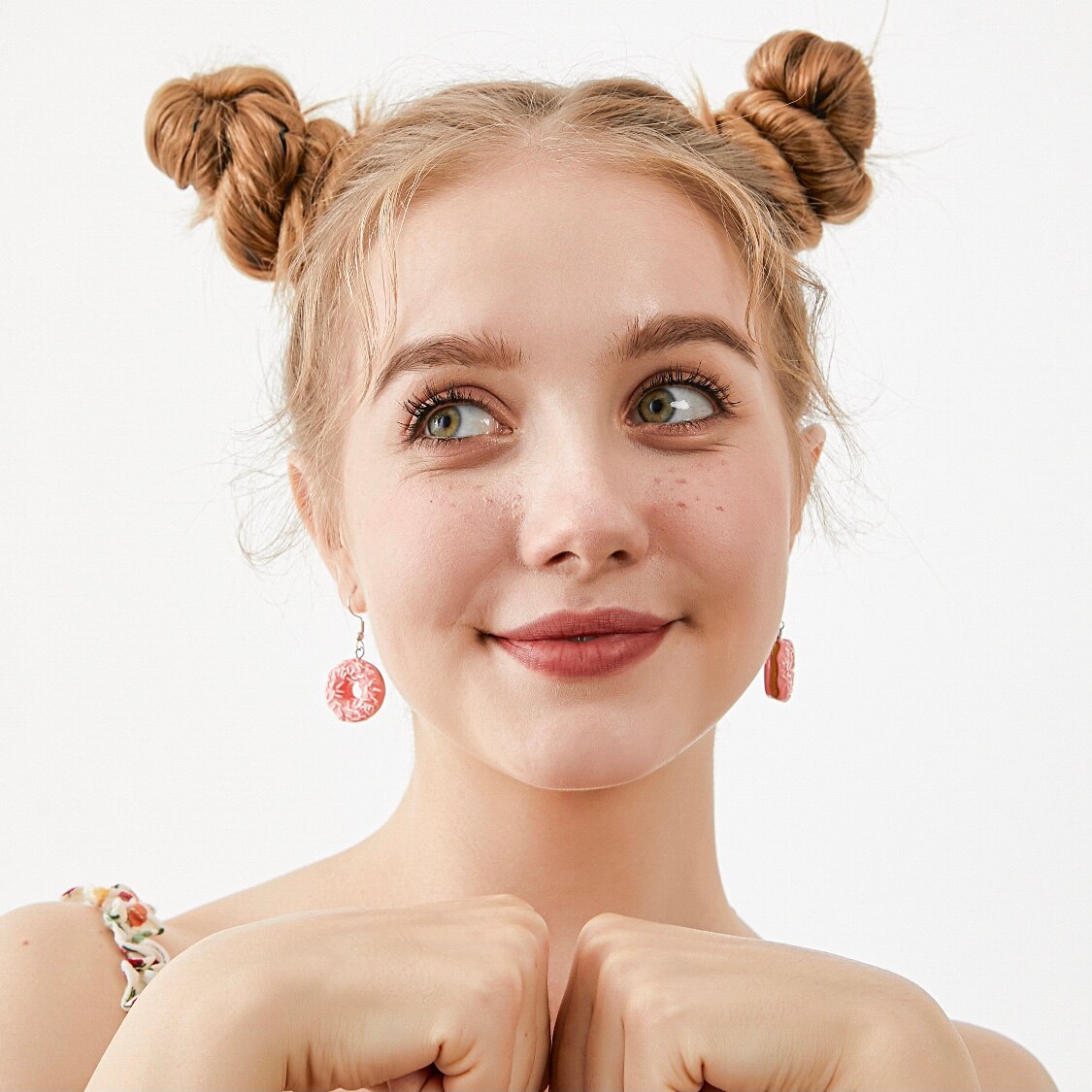 Girls Fashionable Dangle Donut Earrings Girls Fashionable Dangle Donut Earrings