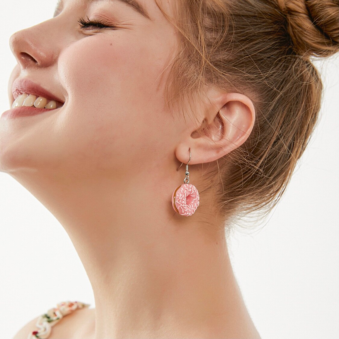 Girls Fashionable Dangle Donut Earrings Girls Fashionable Dangle Donut Earrings