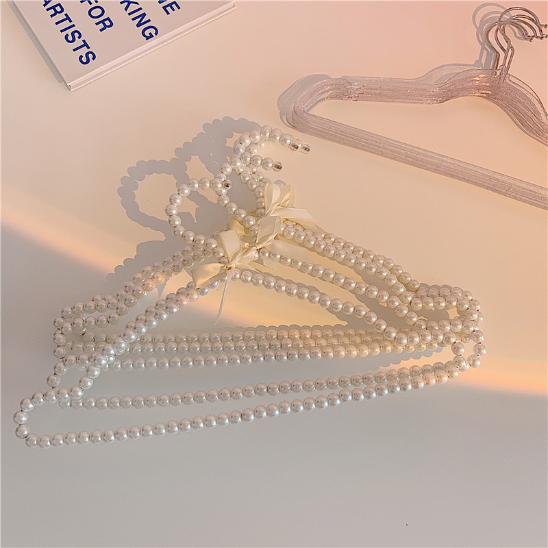 Girly and Dainty Pearl Hanger