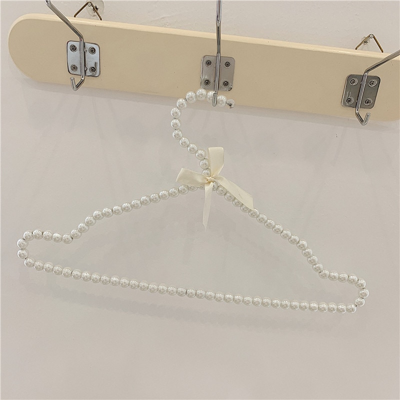Girly and Dainty Pearl Hanger