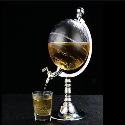 Globe Decanter for Alcoholic Drinks Globe Decanter for Alcoholic Drinks