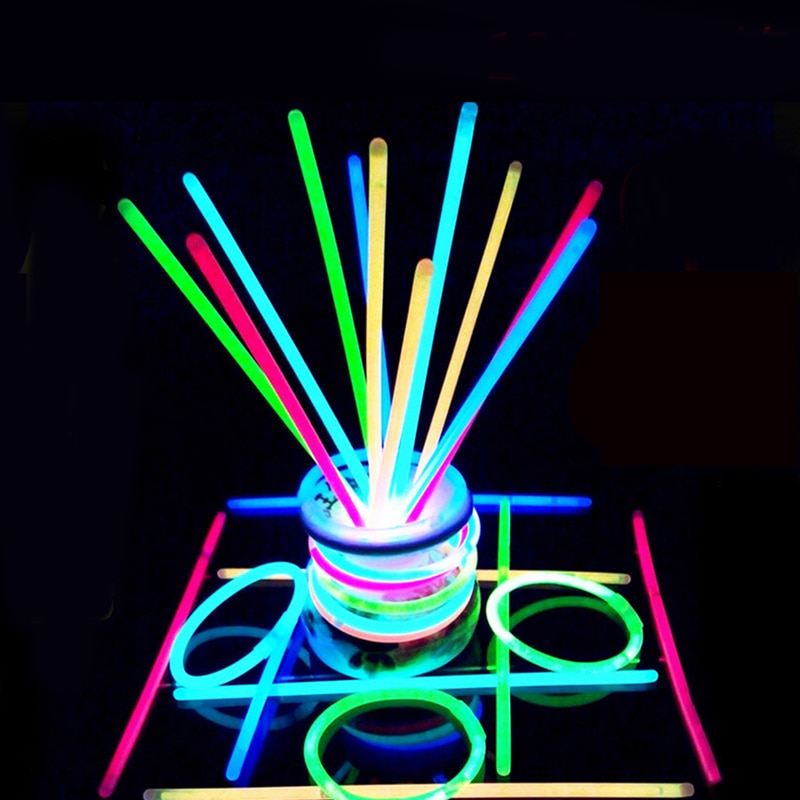 Glow Sticks Neon Light Party Bracelets (100 PCS) Glow Sticks Neon Light Party Bracelets (100 PCS)