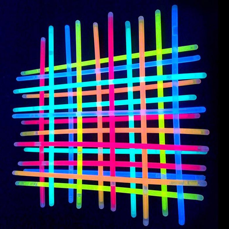 Glow Sticks Neon Light Party Bracelets (100 PCS) Glow Sticks Neon Light Party Bracelets (100 PCS)