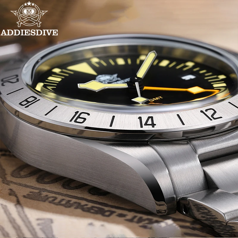 GMT Watch Men's 39mm Diver Luminous Calendar Display Stainless Steel 20ATM Quartz Watch Reloj Hombre