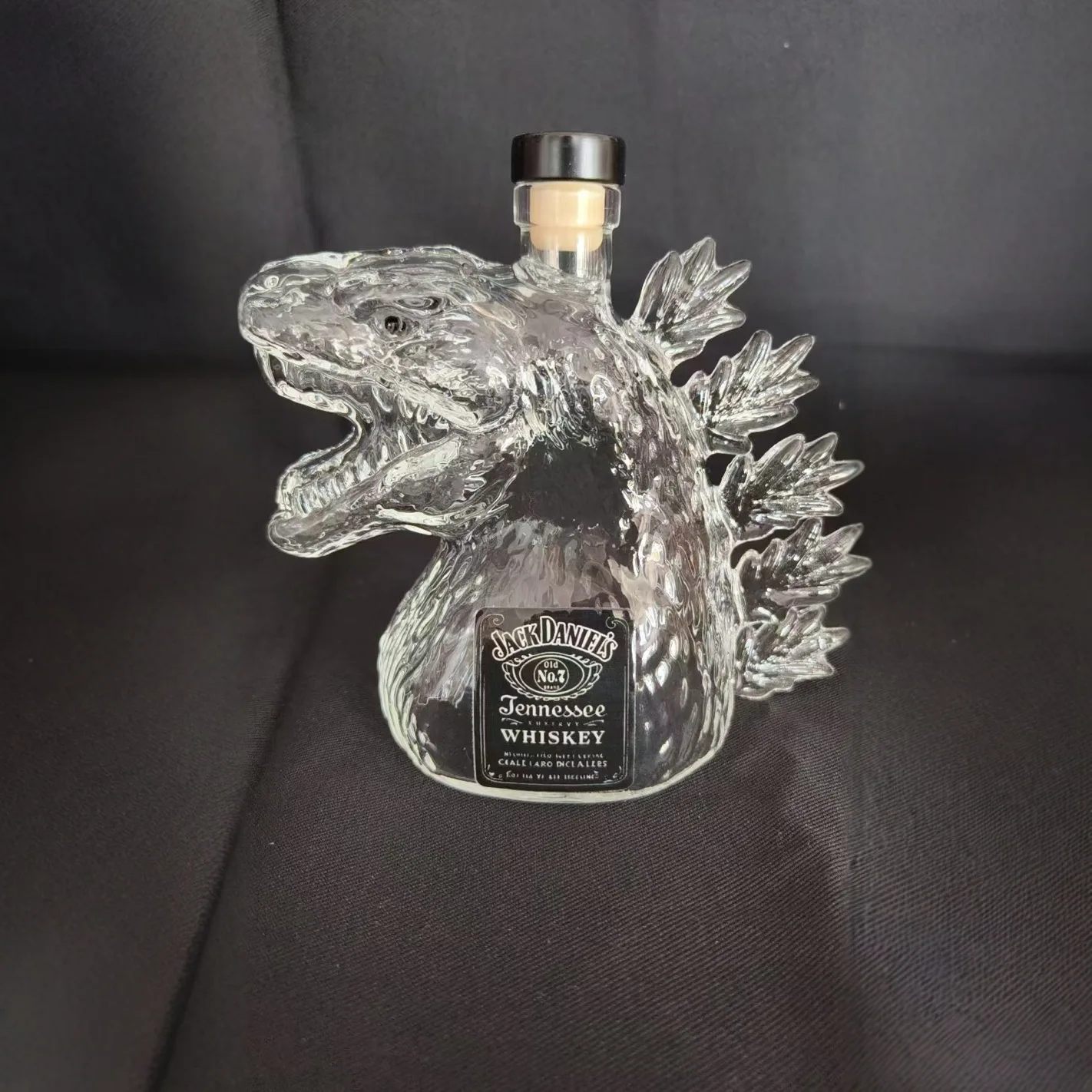 Godzilla Shaped Liquor Bottle – Creativity Style Glass Decanter with Metal Pin Stopper, Whiskey/Rum Storage