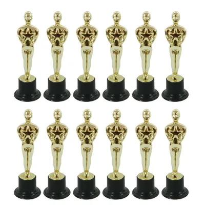 Gold Colored Fake Oscar Trophies (12pcs) Gold Colored Fake Oscar Trophies (12pcs)