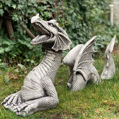 Gothic Resin Dragon Lawn Ornament Gothic Resin Dragon Lawn Ornament
