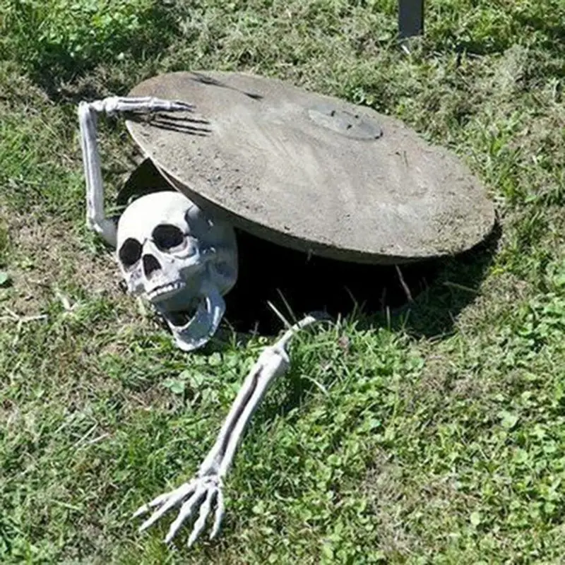 Halloween decor Skeleton Stakes Halloween Realistic Skull Skeleton Head Human Hand Arms for Halloween Party Home Garden