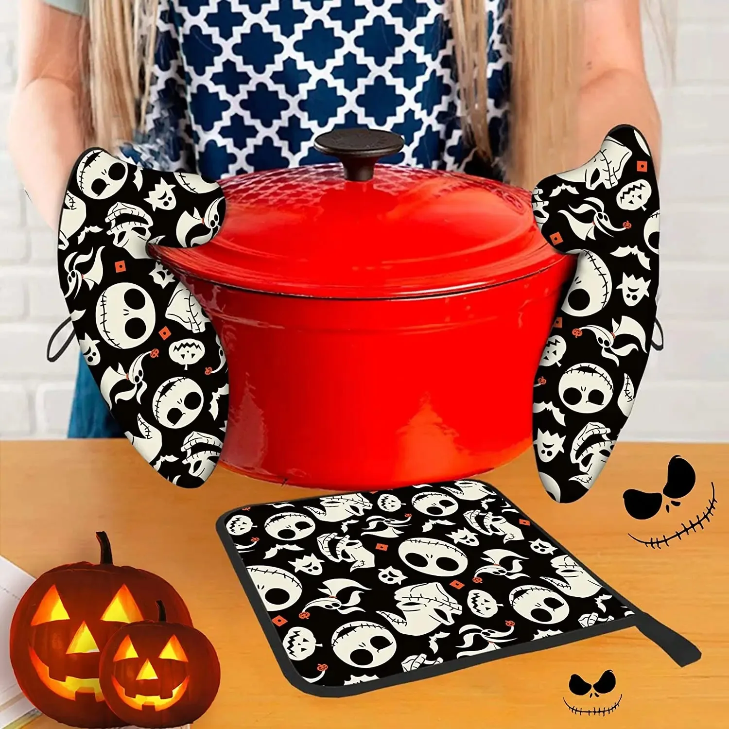 Halloween Oven Mitts with Pot Holder