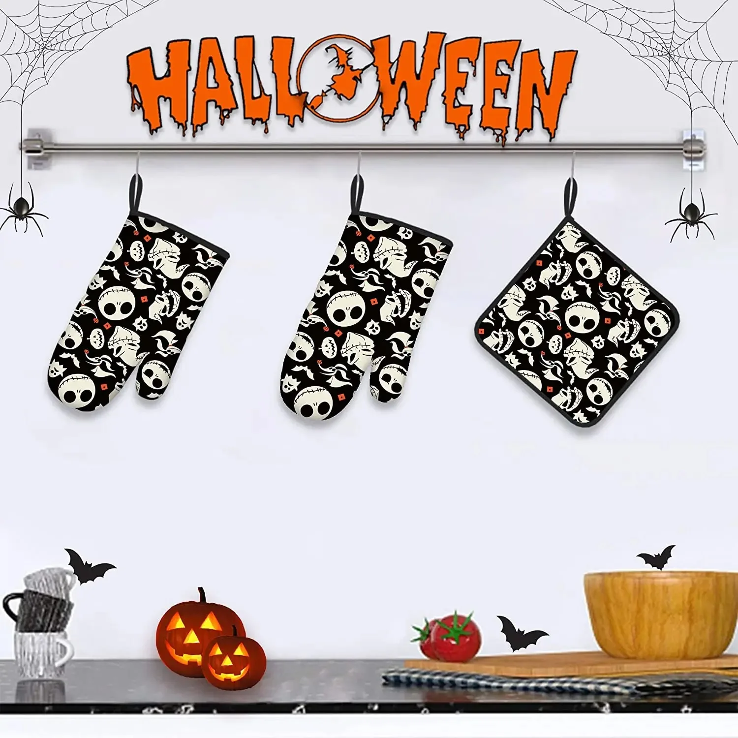 Halloween Oven Mitts with Pot Holder
