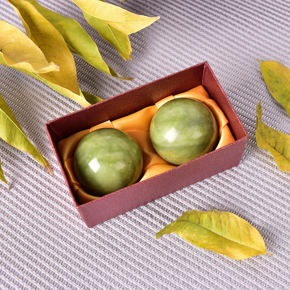 Hand Massage Natural Jade Balls (2pcs)
