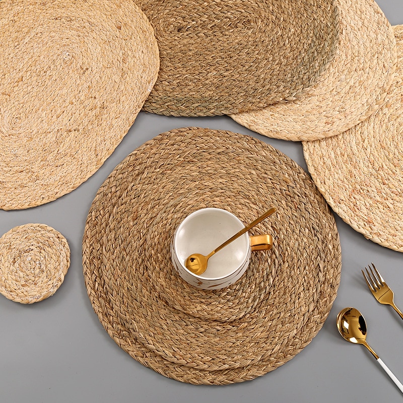 Hand Woven Round Wicker Placemat Hand Woven Round Wicker Placemat