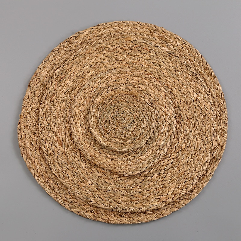 Hand Woven Round Wicker Placemat Hand Woven Round Wicker Placemat