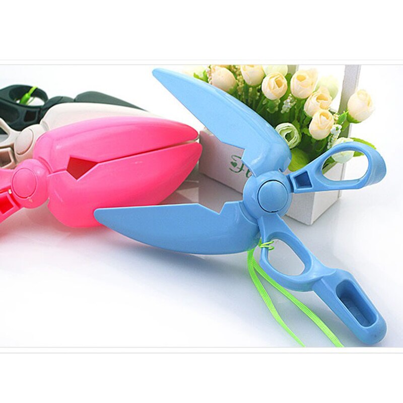Handheld Plastic Shovel Poop Scissors