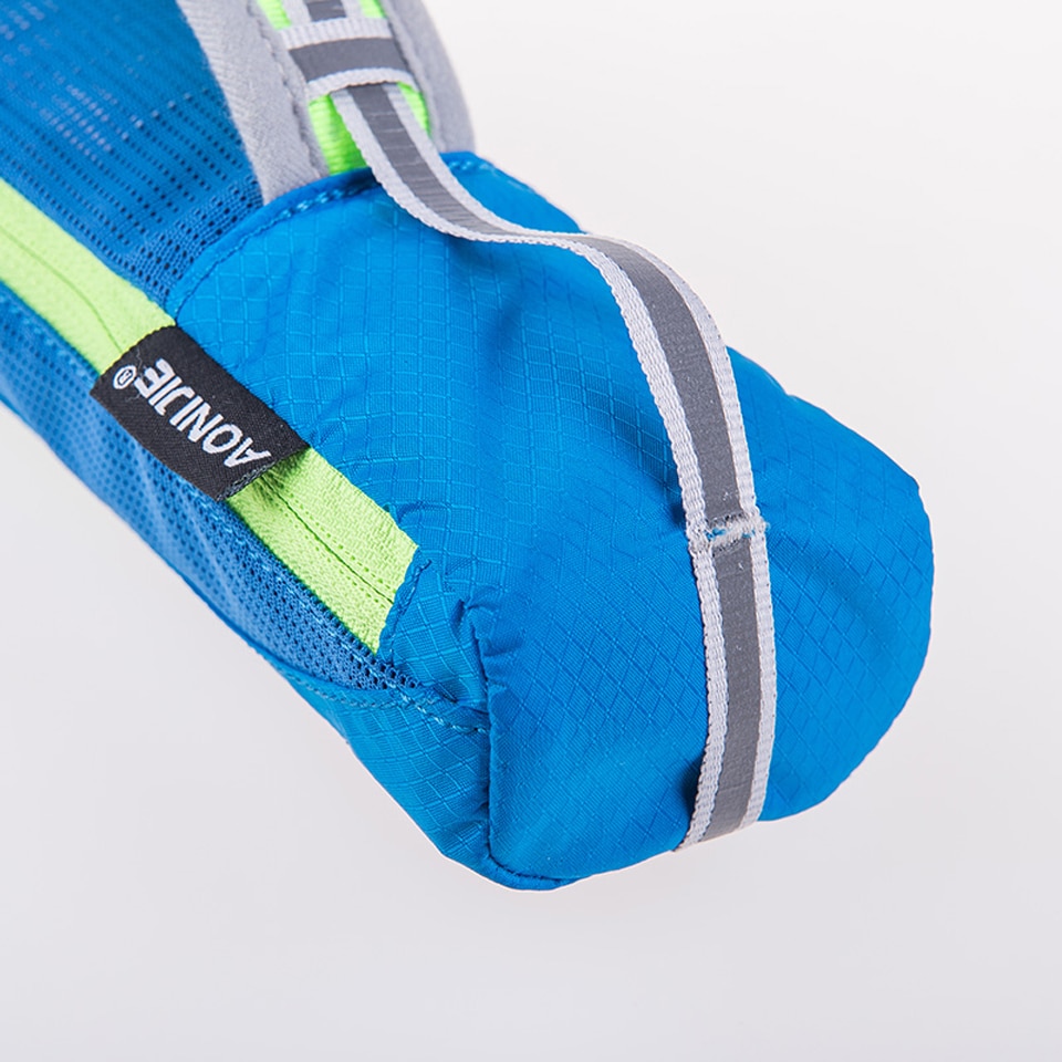 Handheld Running Water Bottle