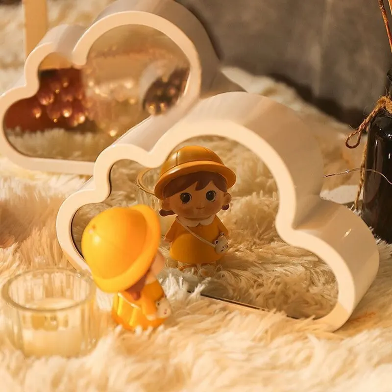 Handmade DIY Creative Gift Tulip Flower Sea Night Light, Atmosphere Lamp, When The Light Is Turned Off, It Functions As