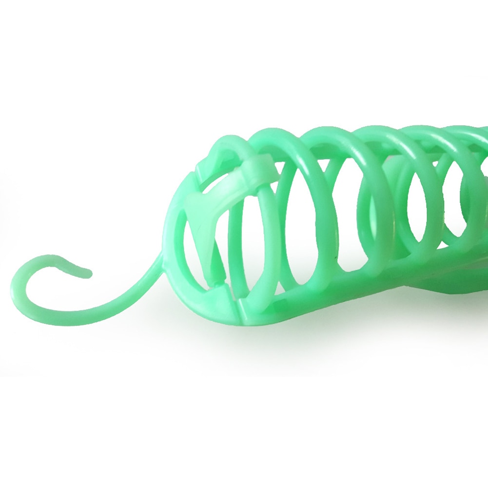 Hanging Plastic Spiral Bird Feeder Hanging Plastic Spiral Bird Feeder