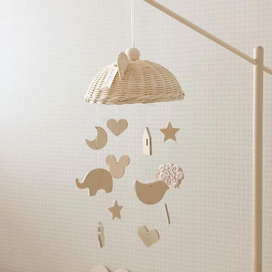 Hanging Rattan Wooden Crib Mobile Hanging Rattan Wooden Crib Mobile