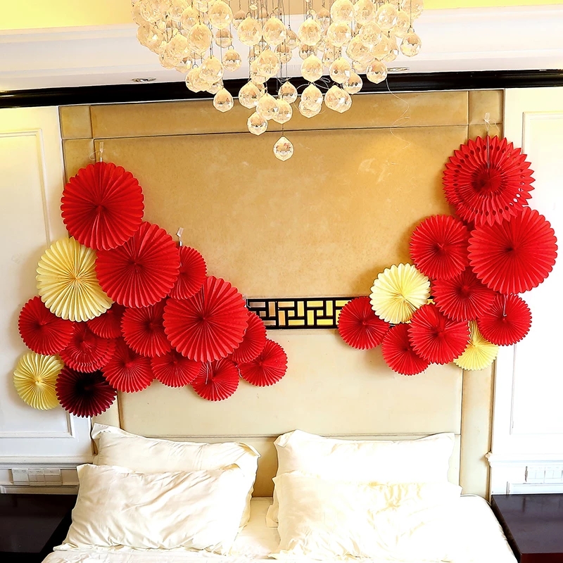 Hanging Round Paper Fan Decors (5Pcs) Hanging Round Paper Fan Decors (5Pcs)