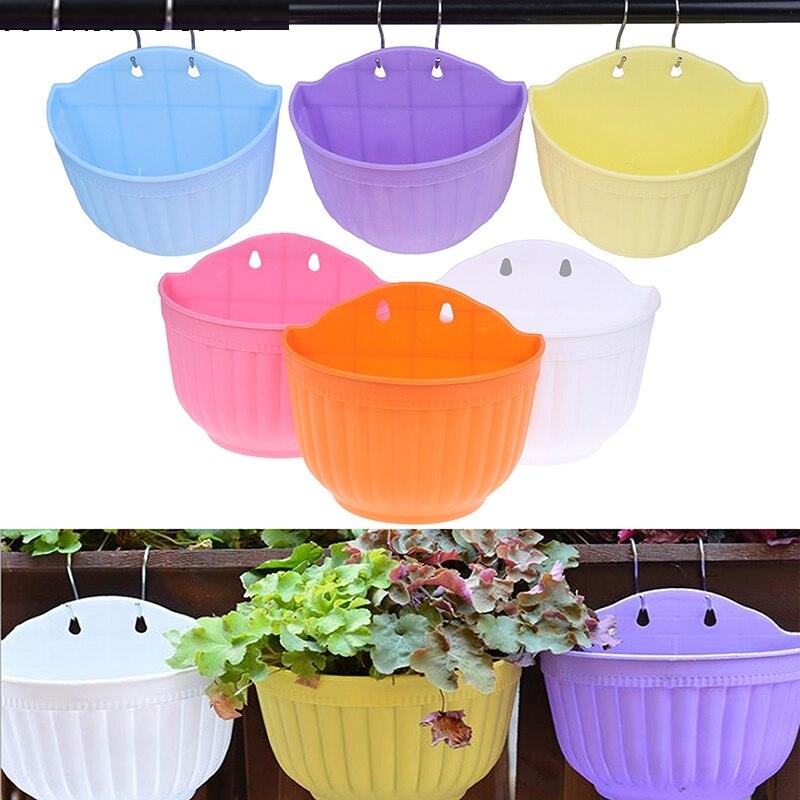 Hanging Vertical Pot with Hooks Hanging Vertical Pot with Hooks