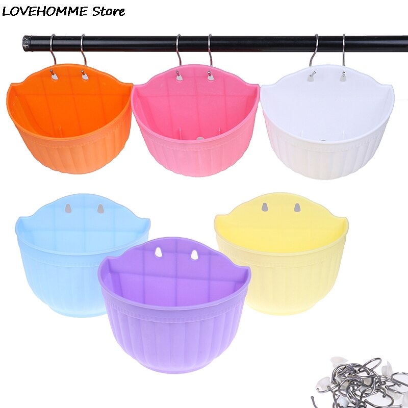 Hanging Vertical Pot with Hooks Hanging Vertical Pot with Hooks