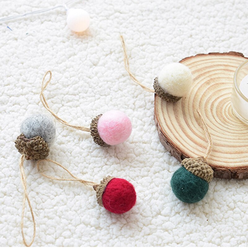 Hanging Wool Felt Acorns (6pcs)