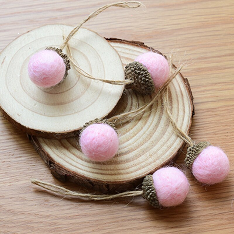 Hanging Wool Felt Acorns (6pcs)