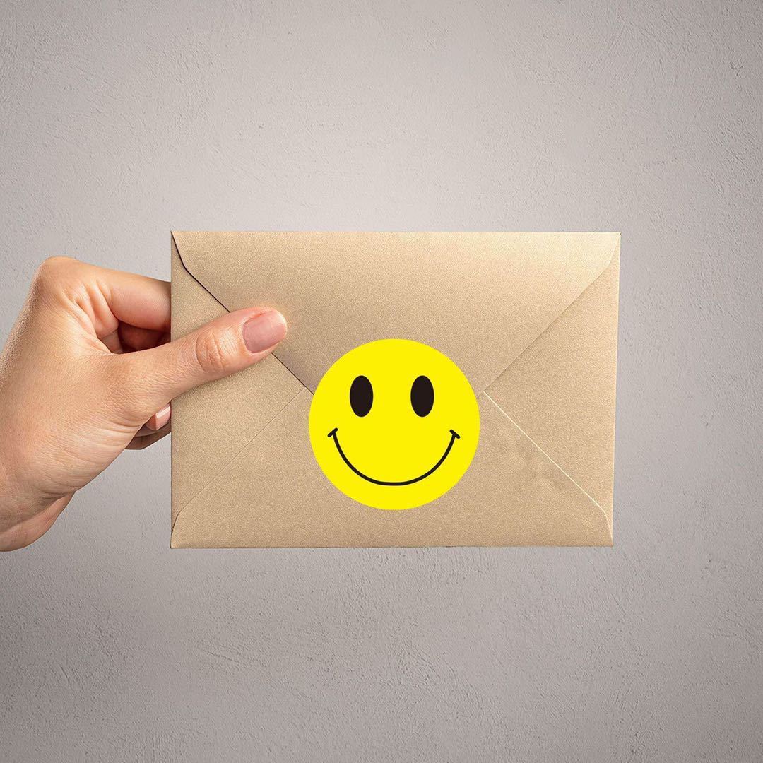 Happy Face Stickers (500 pcs)