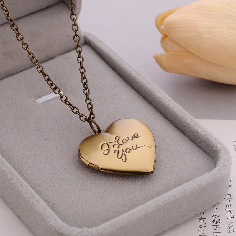 Heart Locket Necklace Fashion Jewelry Heart Locket Necklace Fashion Jewelry
