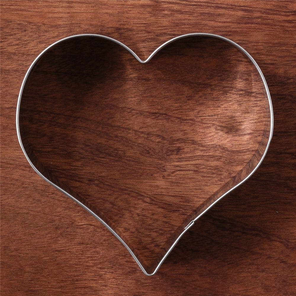 Heart Shaped Cookie Cutters Set (3 pcs) Heart Shaped Cookie Cutters Set (3 pcs)
