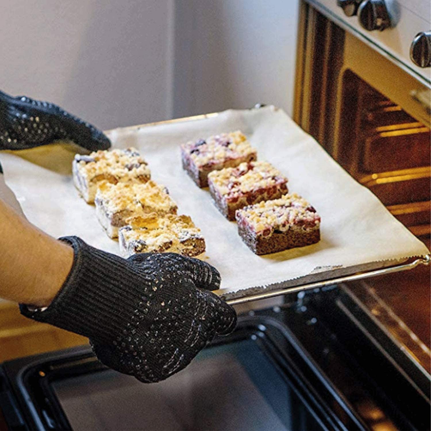 Heat Resistant BBQ Gloves (1 Pair)