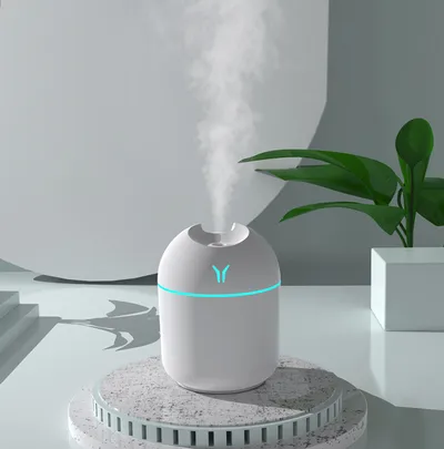 Humidifier USB Mute Humidifier Aromatherapy Desk Bedroom Desktop Portable Large Spray Car Purifier Humidifier USB Mute Humidifier Aromatherapy Desk Bedroom Desktop Portable Large Spray Car Purifier