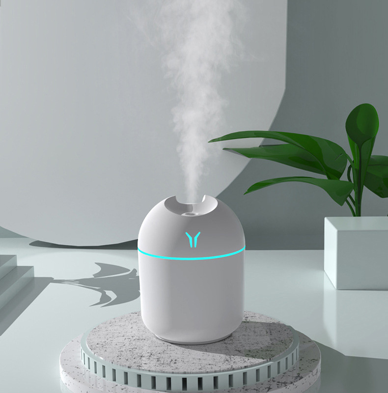 Humidifier USB Mute Humidifier Aromatherapy Desk Bedroom Desktop Portable Large Spray Car Purifier