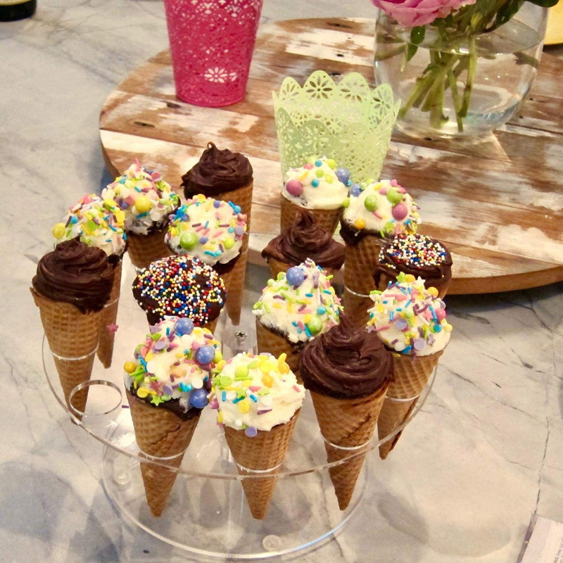 Ice Cream Holder 16 Holes