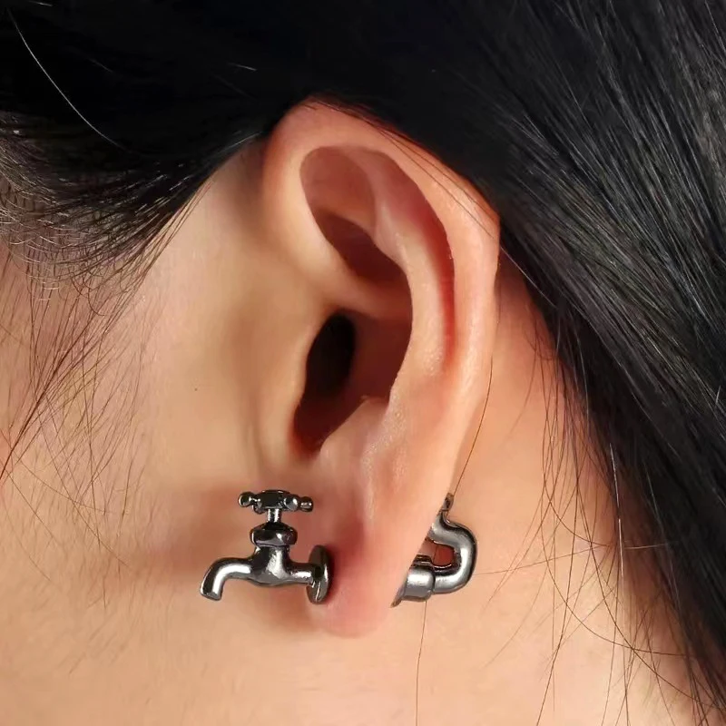 Industrial Punk Water Faucet Shape Stud Earrings For Men Women Gothic Piercing Earring Personality Halloween Fashion