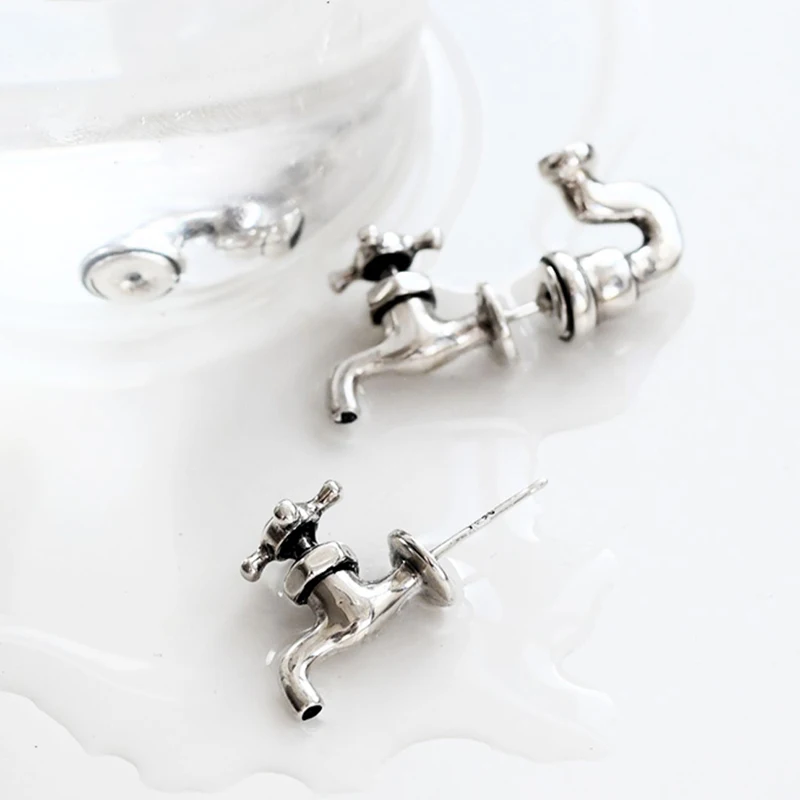 Industrial Punk Water Faucet Shape Stud Earrings For Men Women Gothic Piercing Earring Personality Halloween Fashion Industrial Punk Water Faucet Shape Stud Earrings For Men Women Gothic Piercing Earring Personality Halloween Fashion